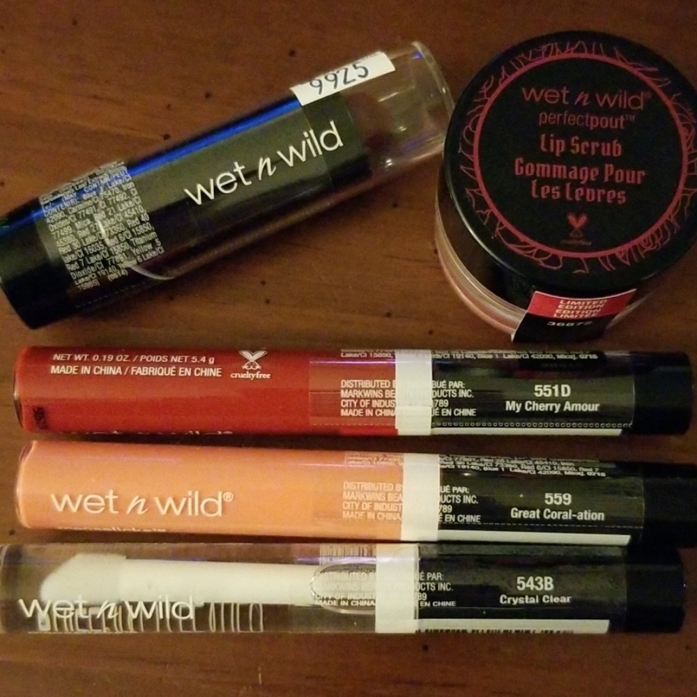 Wet n wild lip lot